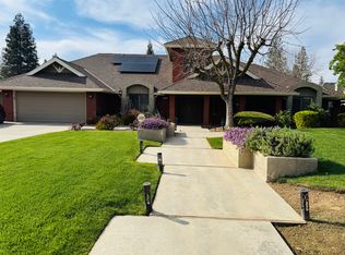 318 W Audubon Dr, Fresno, CA