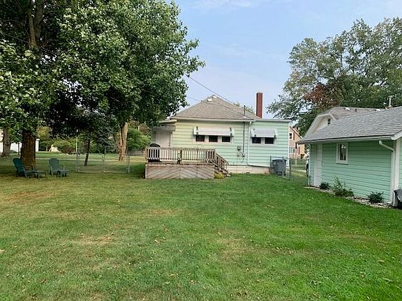 3rd image of 502 Sturgis St