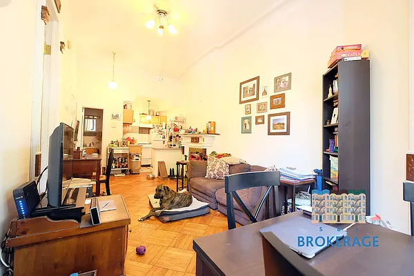 Rented by SBJ Brokerage, LLC | media 27