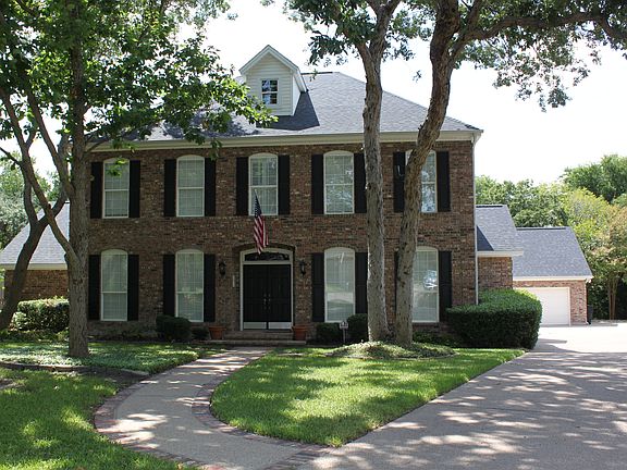 2nd image of 4807 Wellington Ct