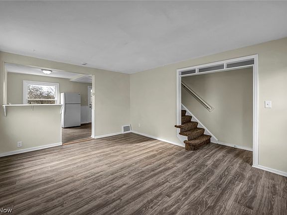 5th image of 14215 Tuckahoe Ave