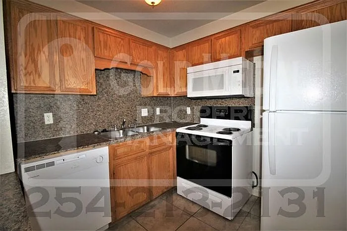 1103 Lansberry Ct #C — Photo 4