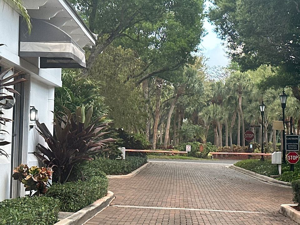 2nd image of 6646 NW 25th Ter