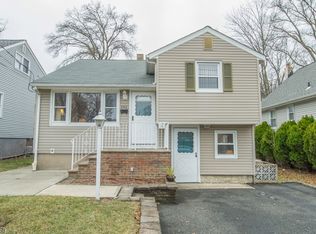362 Lake Shore Dr, Lake Hiawatha, NJ 07034