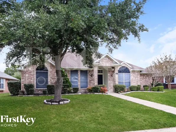 2210 Stillwater Dr, Mesquite, TX 75181