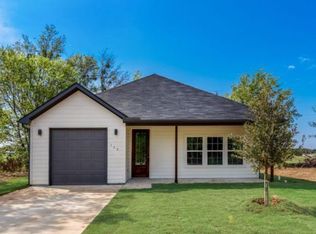 115 Newton Ln, Mabank, TX 75156