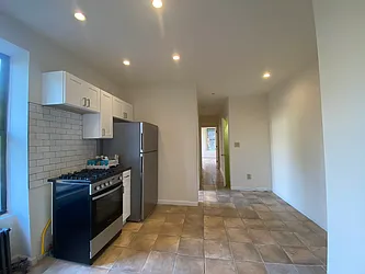 Rented by Best Apartments North Inc