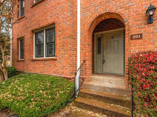 201 Westchase Dr, Nashville, TN 37205