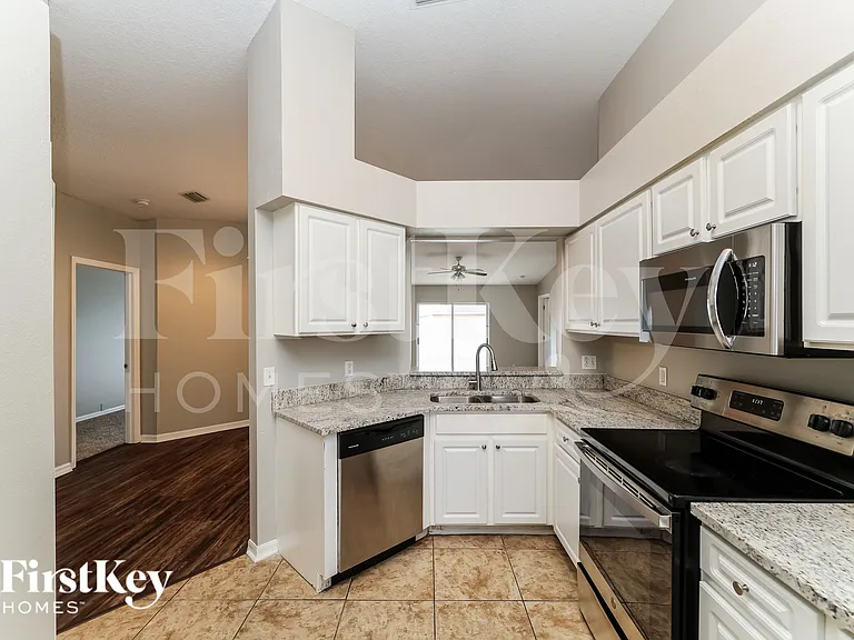 12101 Feldwood Creek Ln — Photo 6