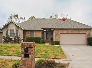 5273 S Hazel Dr, Springfield, MO 65810