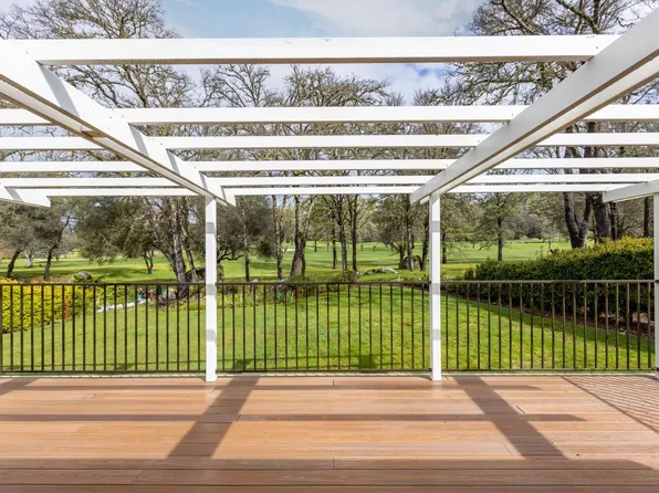 18922 Chickadee Ct, Penn Valley, CA 95946