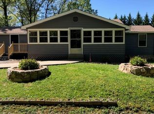 115 Claude Neal Ln, Blue Ridge, GA 30513