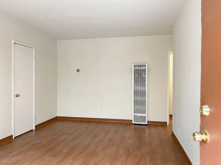 2308 X St — Photo 16