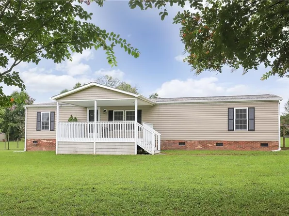 7403 Elmont Ct, Browns Summit, NC 27214