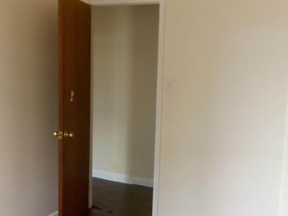 5th image of 5255 Spruce St Floor 2
