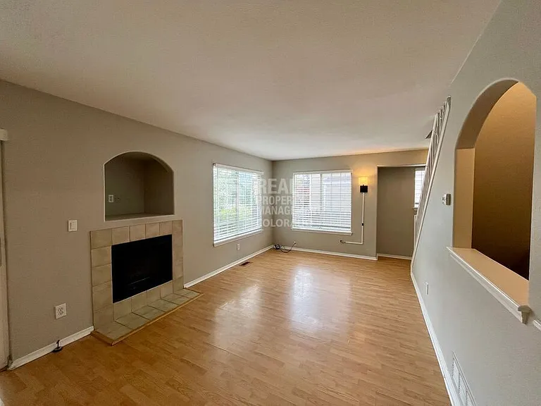 12756 Forest St — Photo 3