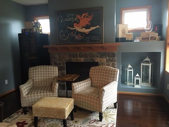 hearth off kitchen with 2nd FP