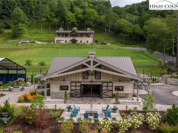 161/231 Firerock Station Trail, Sugar Grove, NC 28679