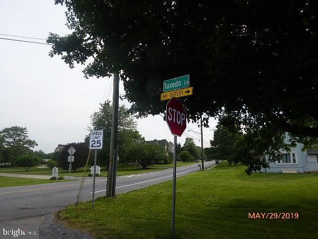 1st image of 509 Tuxedo Ln
