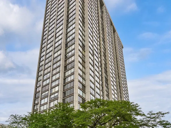 5455 N Sheridan Rd APT 1811, Chicago, IL 60640