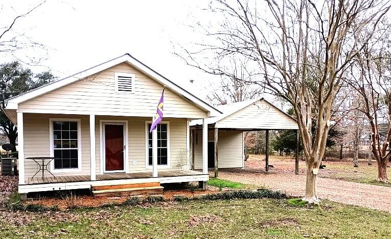 11435 Highway 965 — Photo 1