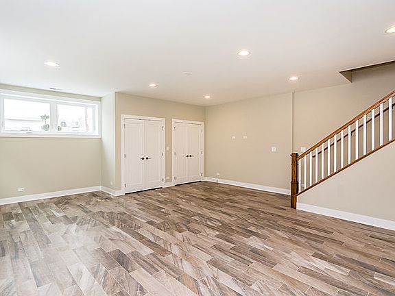 3rd image of 2933 S Elias Ct