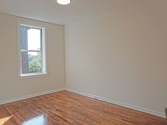 3rd image of 3419 90th St APT C33