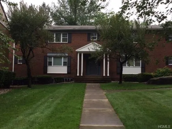 106 Yorkshire Dr APT Z2, Suffern, NY 10901