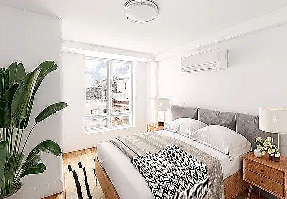 5th image of 785 Franklin Ave #6D