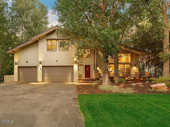 2nd image of 2626 Meadow Creek Dr
