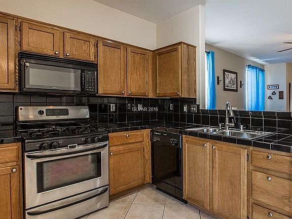 1826335_2