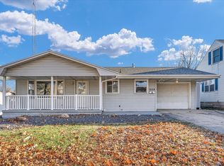 1306 Low St, Bloomington, IL