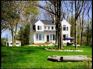 6917 W Abrahamson Rd, Ludington, MI 49431