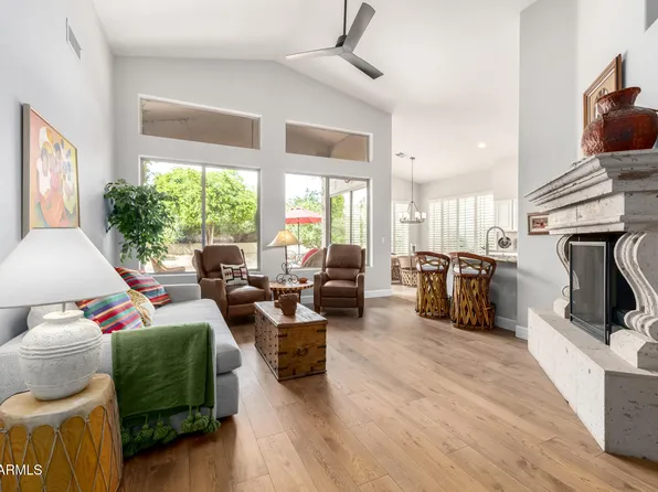 9042 E PARAISO Drive, Scottsdale, AZ 85255