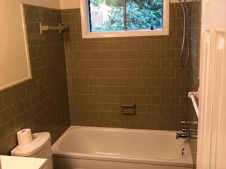 7992 Willow Ave — Photo 8