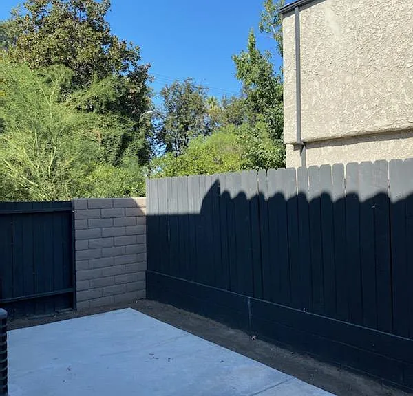 7528 Magnolia Ave — Photo 13