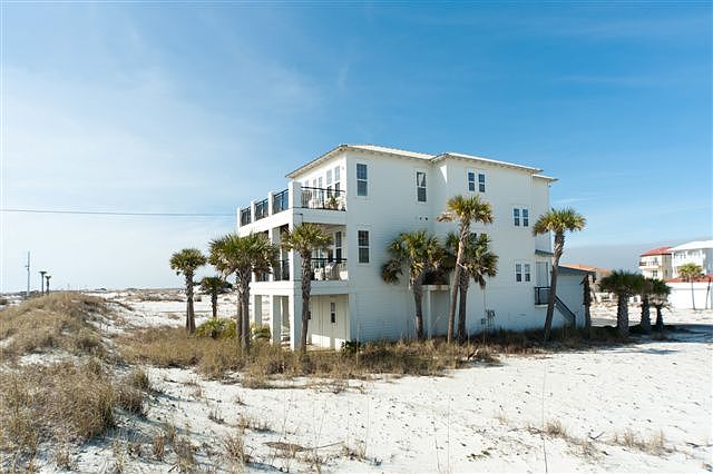 7343 Spinnaker Ct, Navarre, FL 32566 | Zillow