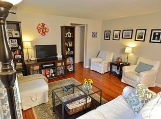 190 Knickerbocker Rd APT 3, Englewood, NJ 07631