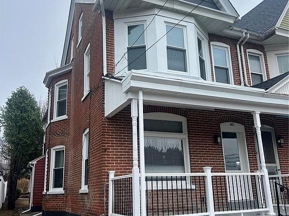 2nd image of 40 Locust St