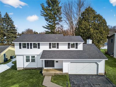 212 Riverdale Rd, Liverpool, NY, 13090
