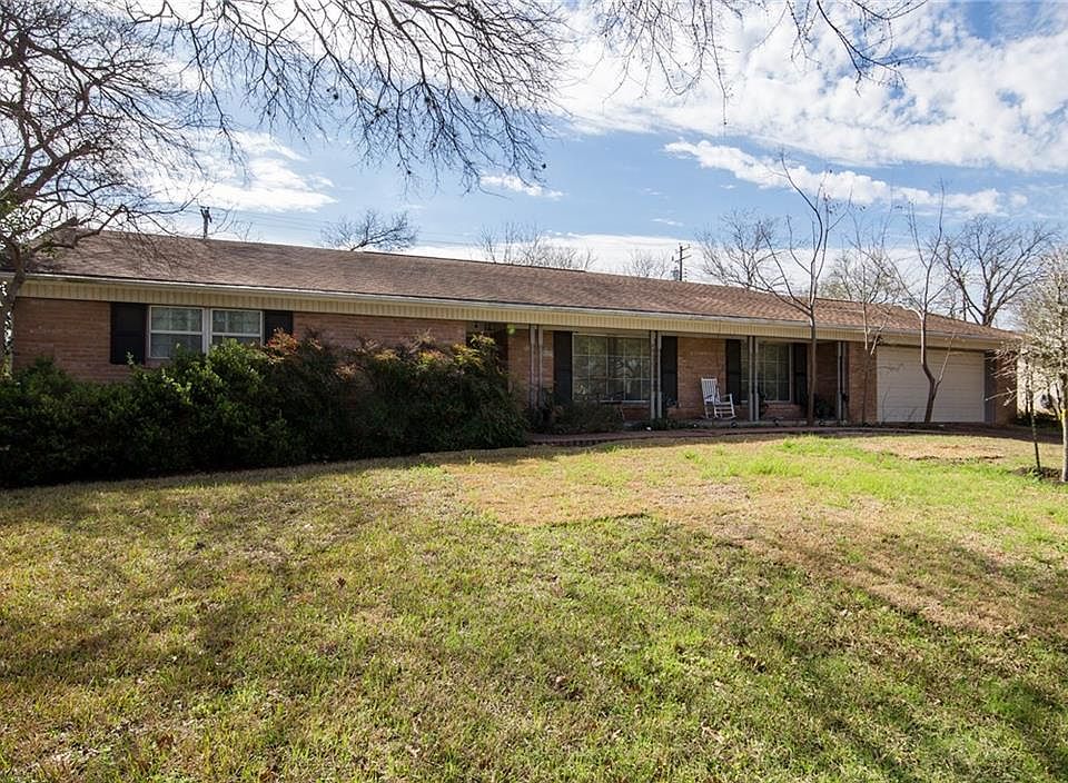 2nd image of 2119 Barton Hills Dr