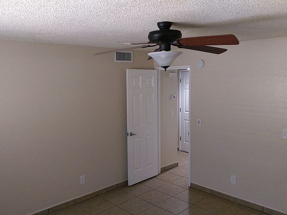4th image of 3552 N Tucson Blvd