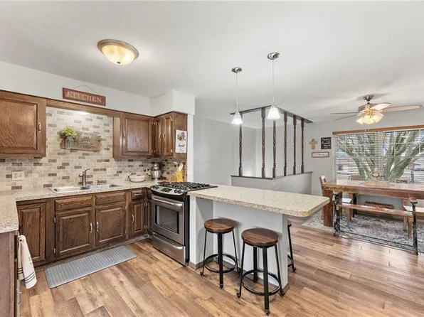 213 Beech St, Colony, KS 66015