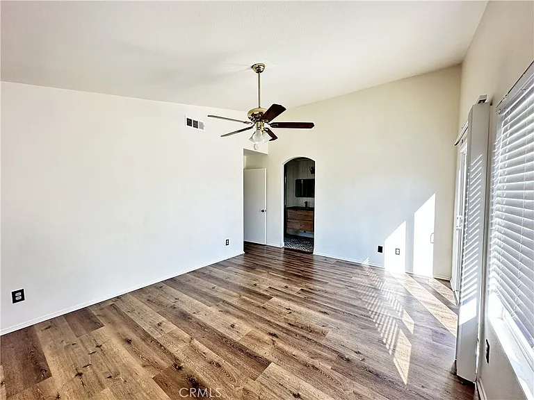 22841 Brompton St — Photo 17