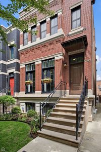 1752 W Erie St, Chicago, IL, 60622