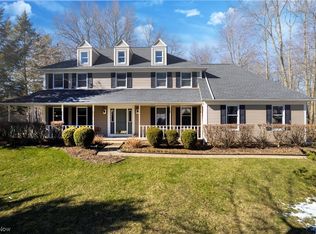 2567 Cedarwood Ct, Hudson, OH