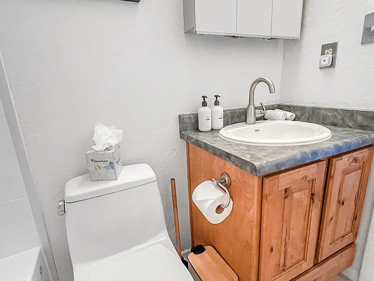 2000 Prospector Ave #409 — Photo 17