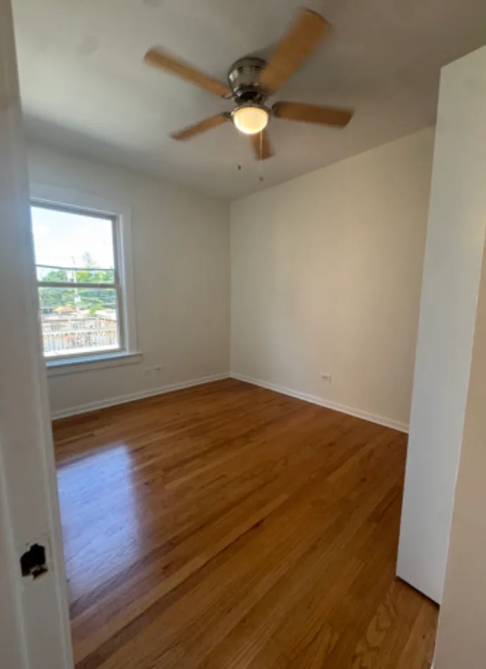 2 bed, 750 sqft, $2,175 — Photo 3