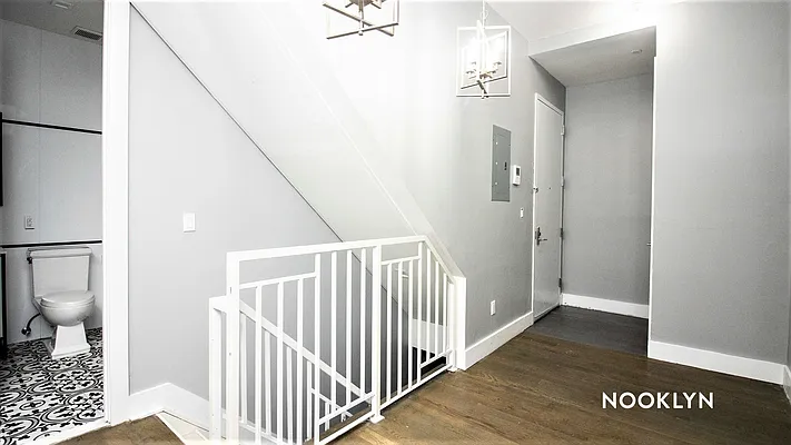 Rented by Nooklyn NYC LLC | media 18