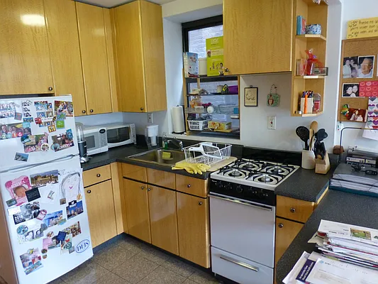 Rented by Charie Properties LLC | media 27